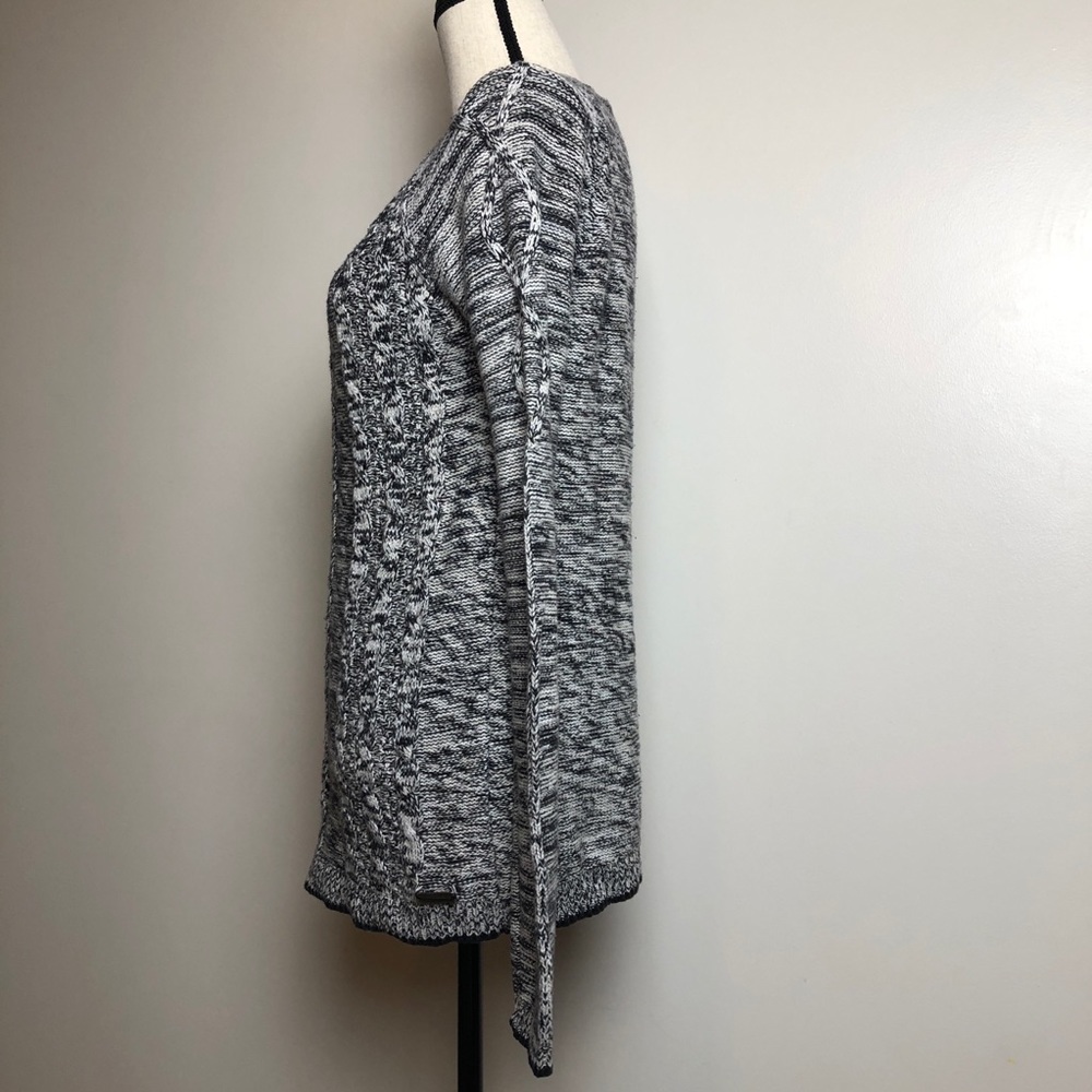 Volcom Pullover Sweater In Small - image 2